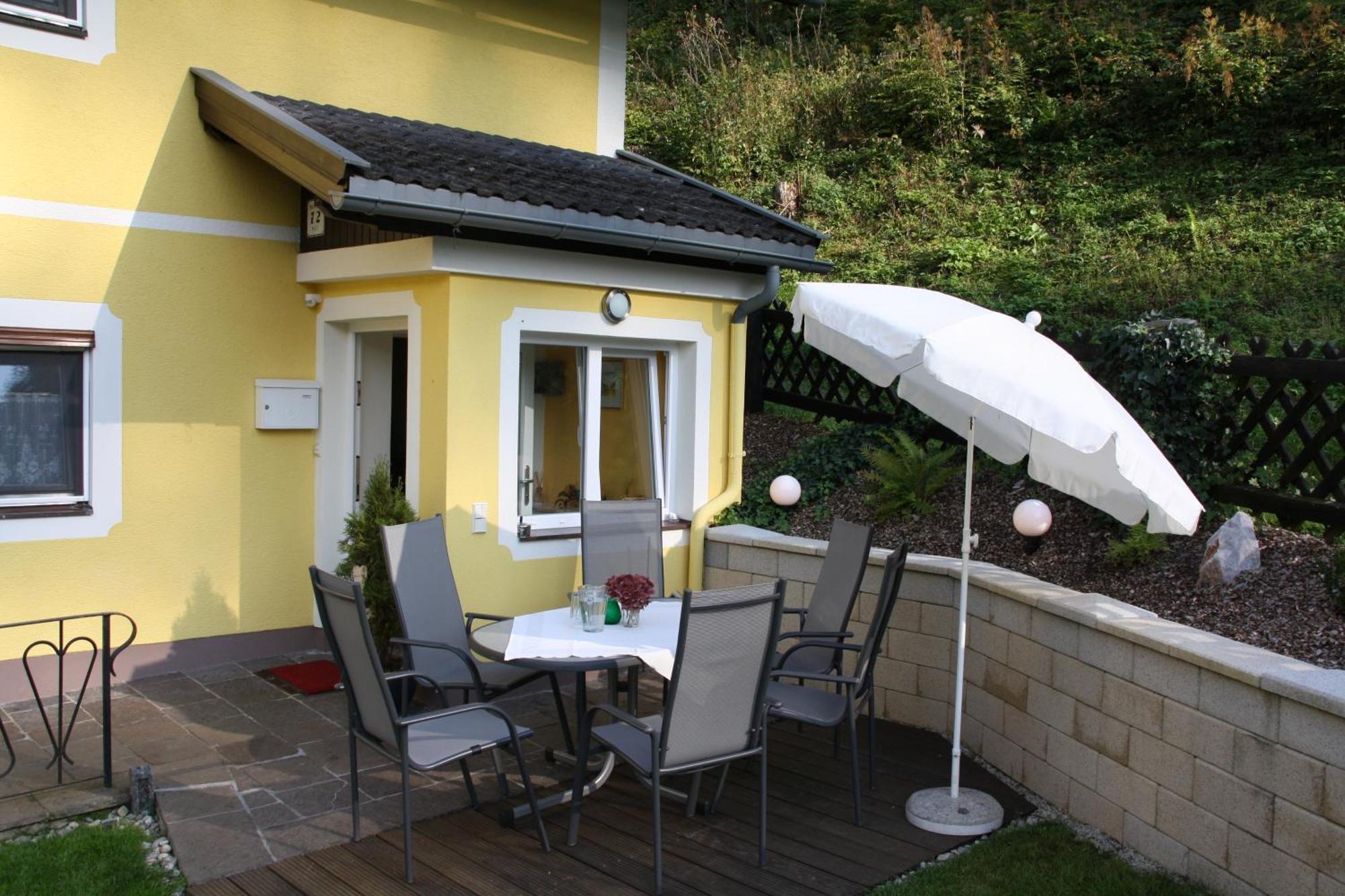 Ferienhaus Christine Taxenbach Exterior photo